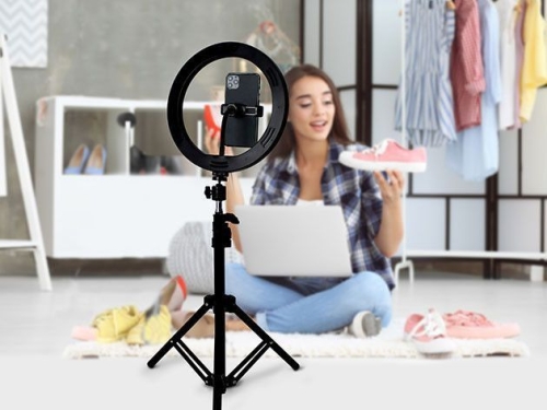 Livestream Bán Hàng Là Gì? Bí Quyết Tăng Doanh Thu Gấp 5 Lần Cho Shop Online